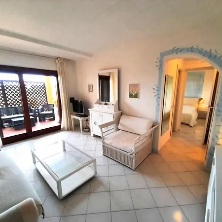 Baia De Bahas- Aure Apartment Marinella (Sardinia)